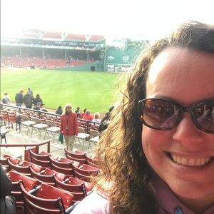 Meet your Posher, Amy